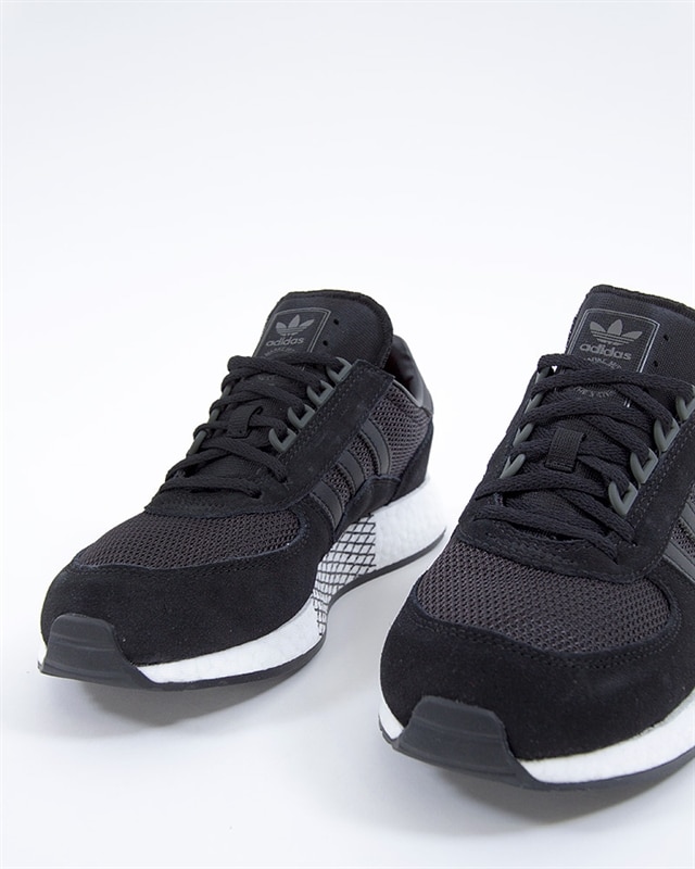 Adidas originals marathonx5923 sneaker hotsell