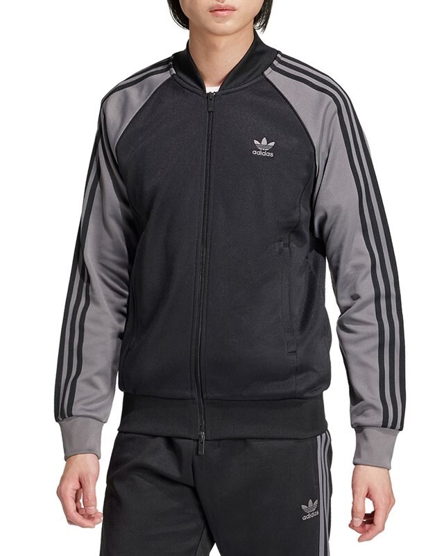 Adidas originals titan youth best sale