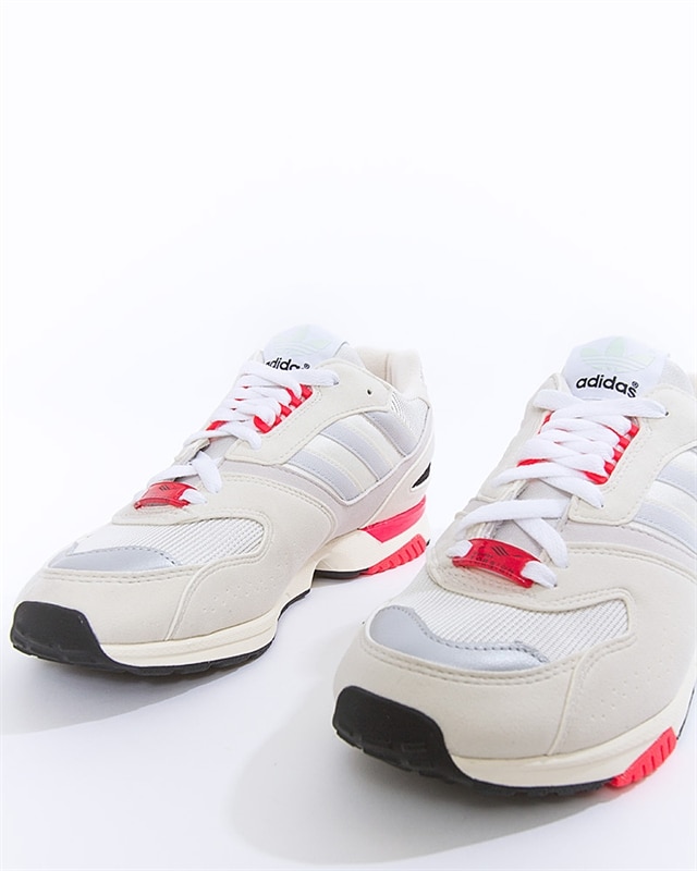 Adidas originals zx 4000 trainers in white hotsell