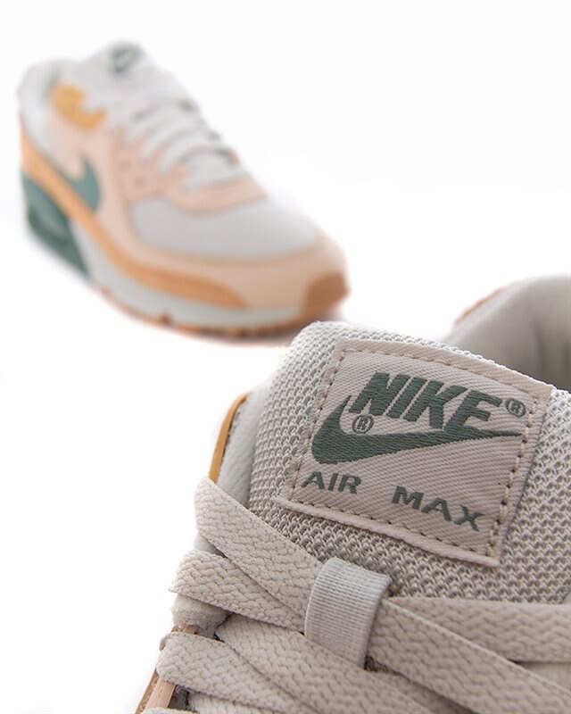 Nike Air Max 90 Premium