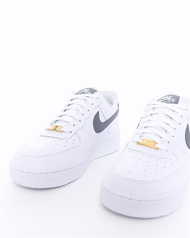 nike women's air force trainers white