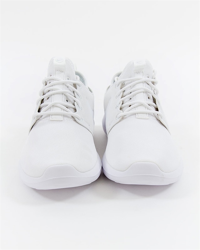 All white nike roshe mens online