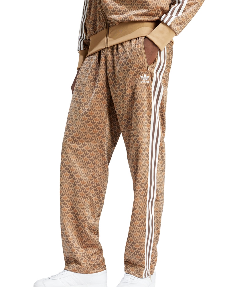 Adidas originals tracksuit dam best sale